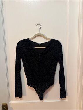 Express Black Velvet Long-Sleeve Animal Print Bodysuit